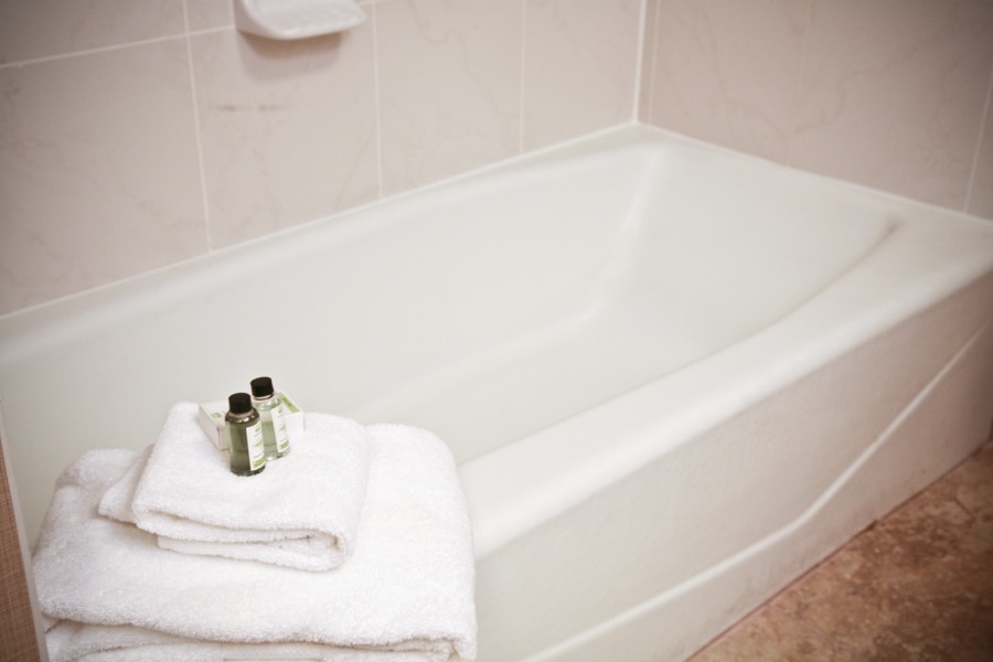 Cara Mendapatkan Harga Bathtub Berkualitas Dan Terjangkau | Bathtub